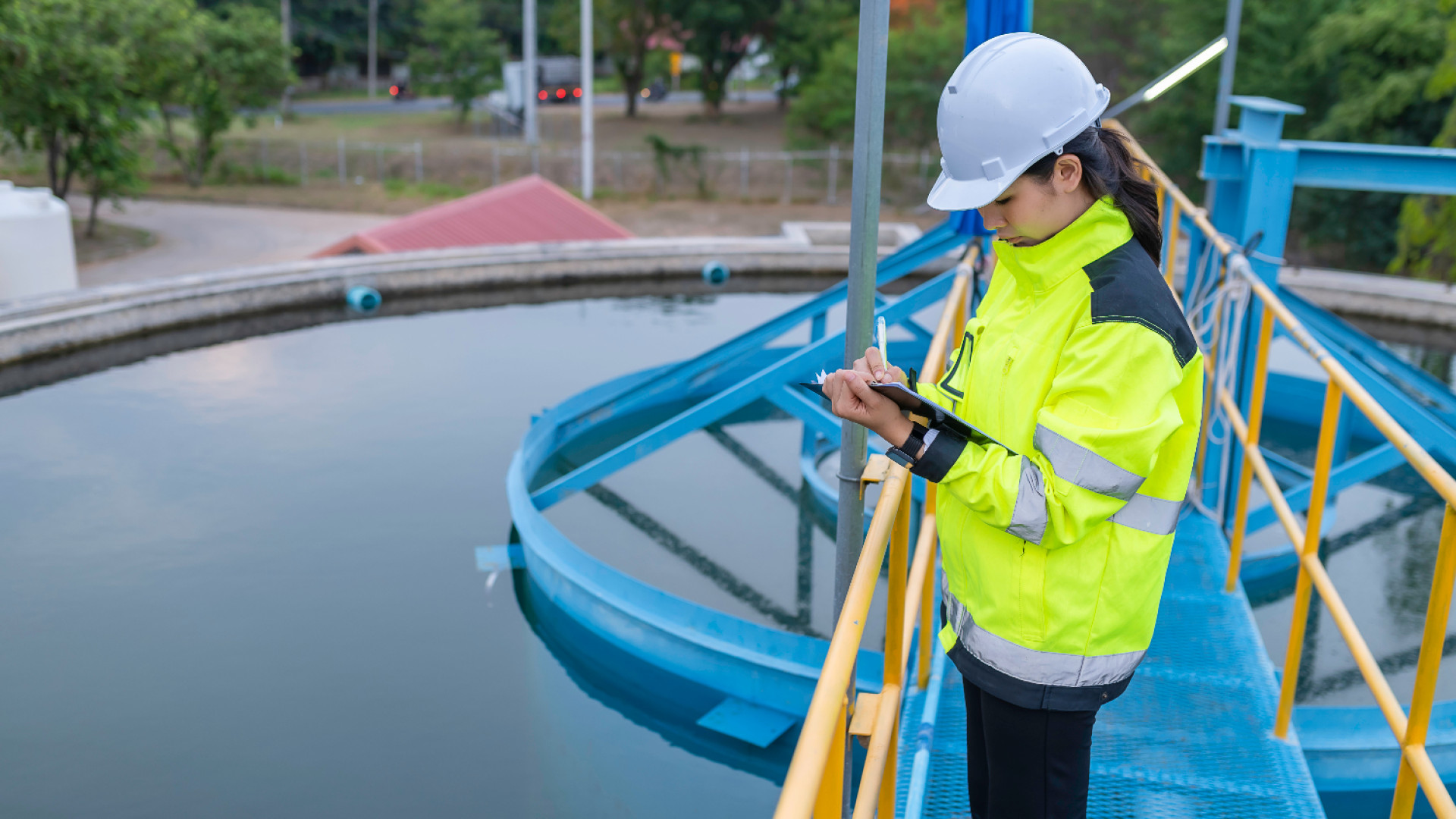 Comment les entreprises peuvent améliorer leur gestion des eaux usées ?