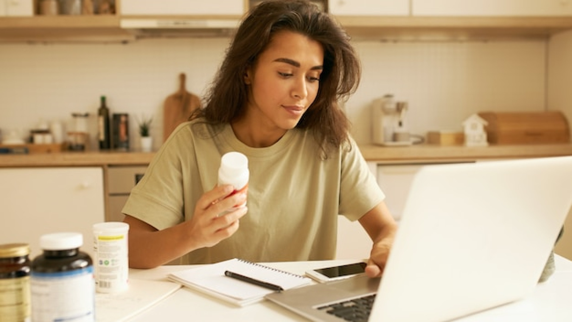Pharmacie en ligne et santé au quotidien : solutions pratiques pour tous